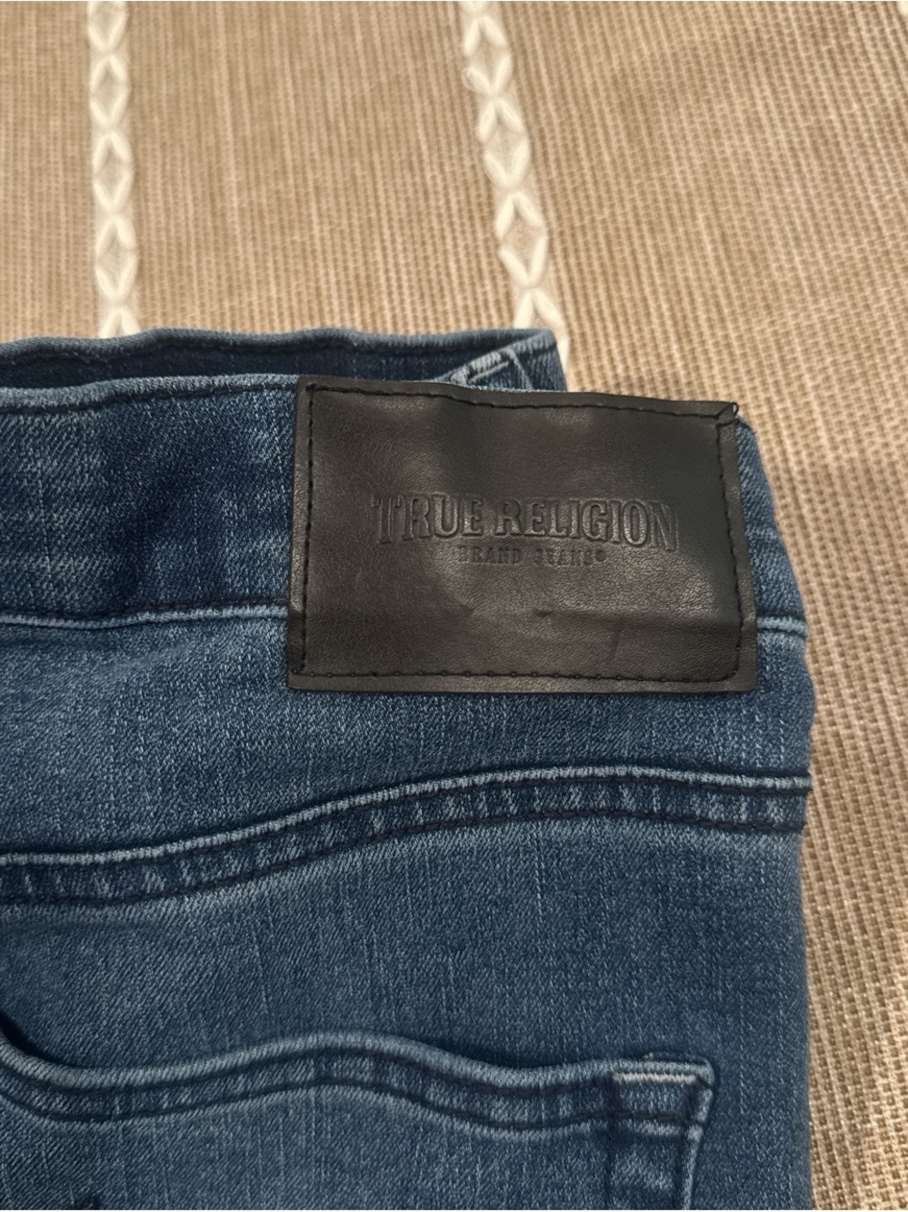 True Religion Women’s High Rise Skinny Jeans - Medium Blue Wash - Picture 4 of 4